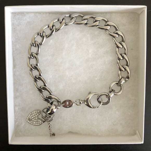 Fossil Jewelry - FOSSIL Heart Lock and Key Bracelet